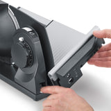 GRAEF. Klappbarer Allesschneider MYtiny | Universale elektrische Schneidemaschine für die Küche MT1006 | Wurst, Gemüse, Brotschneidemaschine | Alleschneidemaschine klappbar | eisenglimmergrau